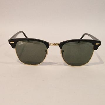 Ray-Ban Clubmaster RB3016 145 Zonnebril beschikbaar voor biedingen