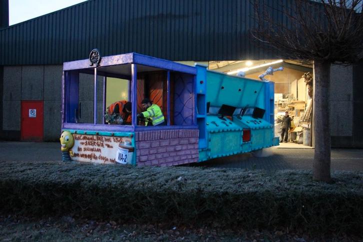 Zelfrijdende carnavalswagen., Hobby en Vrije tijd, Overige Hobby en Vrije tijd, Zo goed als nieuw, Ophalen