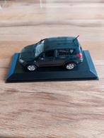 MODELAUTO 1-43 MINICHAMPS TOYOTA RAV4 GROEN, Hobby en Vrije tijd, Modelauto's | 1:43, Ophalen of Verzenden, Zo goed als nieuw