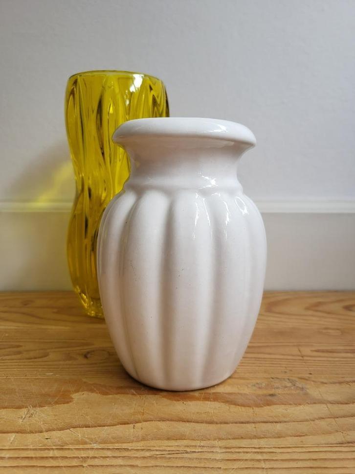 Vintage vaasje - wit – Scheurich, Antiek en Kunst, Antiek | Keramiek en Aardewerk, Ophalen of Verzenden