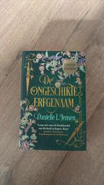 Danielle L. Jensen - De ongeschikte erfgenaam, Boeken, Fantasy, Ophalen of Verzenden, Zo goed als nieuw, Danielle L. Jensen