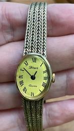 Dillard Quartz Ovaal Horloge – Romeinse cijfers, Overige materialen, Gebruikt, Polshorloge, Overige materialen