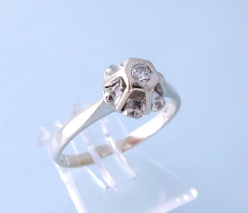 18 karaat Wit Gouden Solitair Ring met grote 0.05crt Diamant, Sieraden, Tassen en Uiterlijk, Ringen, Nieuw, Dame, 17 tot 18, Wit