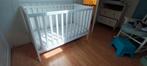 Ikea sundvik ledikant met matrasje. Beetje stuk maar gratis, Kinderen en Baby's, Babywiegjes en Ledikanten, Ophalen, Gebruikt