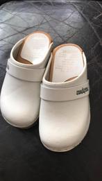 Kinder klompjes wit nieuw maat 25 Sandgrens, Kinderen en Baby's, Ophalen of Verzenden, Nieuw, Jongetje of Meisje, Schoentjes