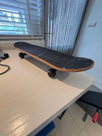 skate board beschikbaar voor biedingen