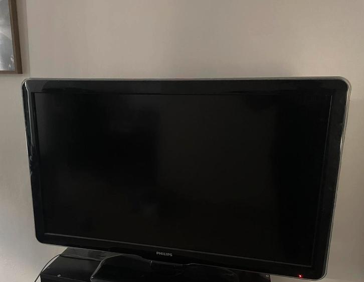 For sale: Philips 32PFL5403D/12 LCD TV (32 inch)., Audio, Tv en Foto, Televisies, Zo goed als nieuw, 100 cm of meer, Philips, 50 Hz