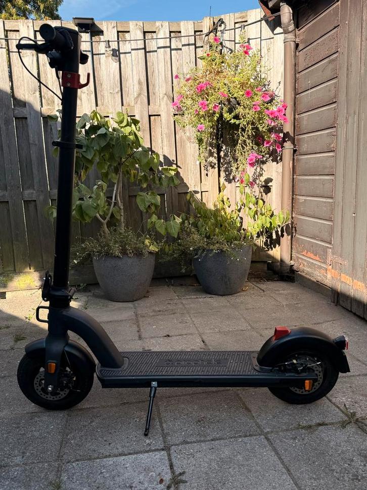 Elektrische Step - Gebruikt, Fietsen en Brommers, Steps, Zo goed als nieuw, Elektrische step (E-scooter), Ophalen of Verzenden