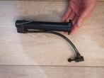 Kleine fietspomp draagbaar fiets zwart wiel banden lek, Ophalen of Verzenden, Nieuw, Douche