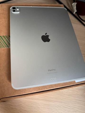 iPad Pro 13 inch M4 (2024)– 256GB Wi-Fi + Cellular | Nieuw ! beschikbaar voor biedingen