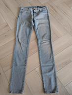 Closed spijkerbroek maat 30 nieuw, Ophalen of Verzenden, Zo goed als nieuw, Blauw, W30 - W32 (confectie 38/40)