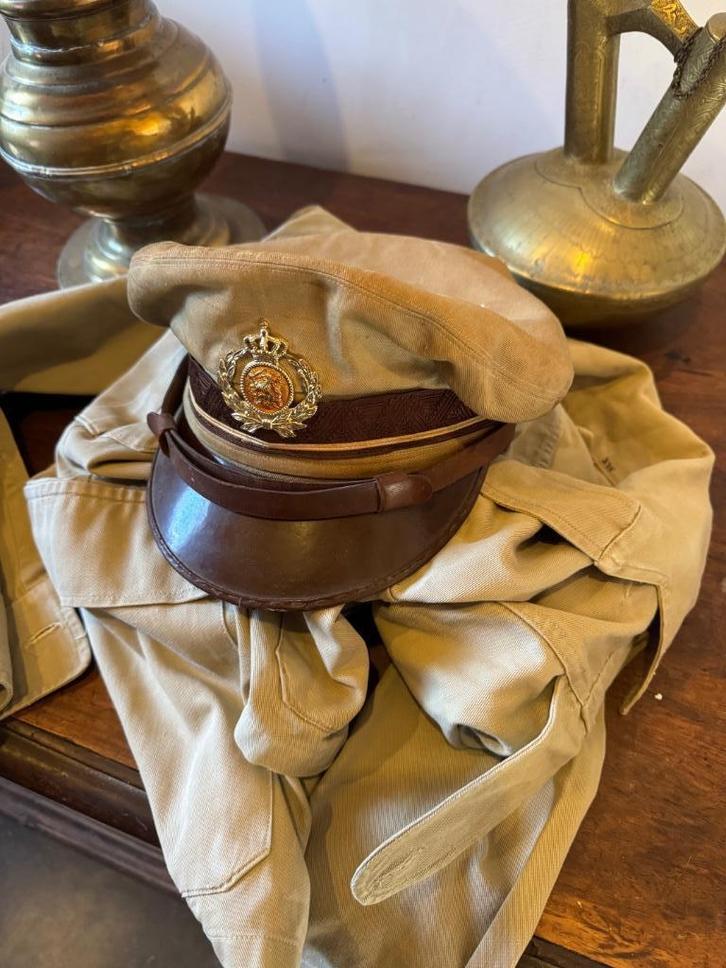 Zeldzame TRIS Officiers pet, Verzamelen, Militaria | Algemeen, Landmacht, Helm of Baret, Overige gebieden, Verzenden