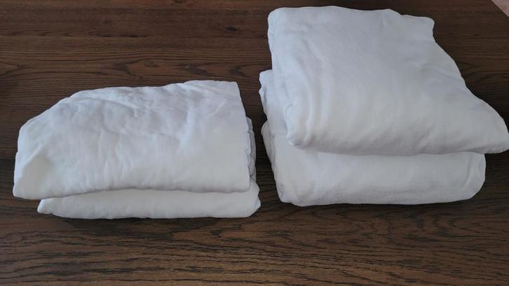 2 molton en 2 jersey hoeslakens.      80cm x 200cm, Huis en Inrichting, Slaapkamer | Beddengoed, Zo goed als nieuw, Hoeslaken of Sloop