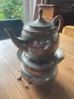 Te koop: vintage theepot met brander, Antiek en Kunst, Antiek | Tin, Ophalen