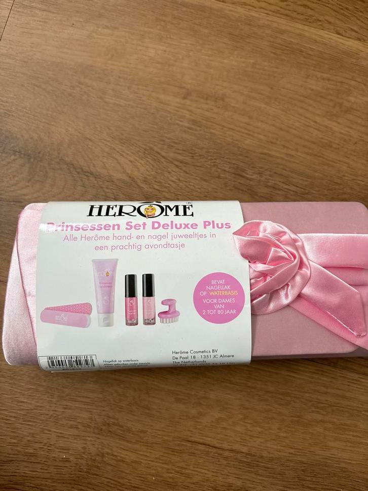 Herome Prinsessen Set - Nieuw!, Sieraden, Tassen en Uiterlijk, Uiterlijk | Cosmetica en Make-up, Nieuw, Make-up, Handen en Nagels