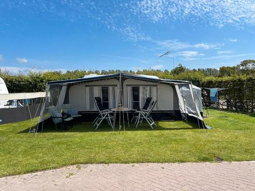 Fendt Saphir 495 TKM, Caravans en Kamperen, Caravans, Particulier, tot en met 5, Treinzit, Fendt, Gascomfoor, Kachel, Koelkast