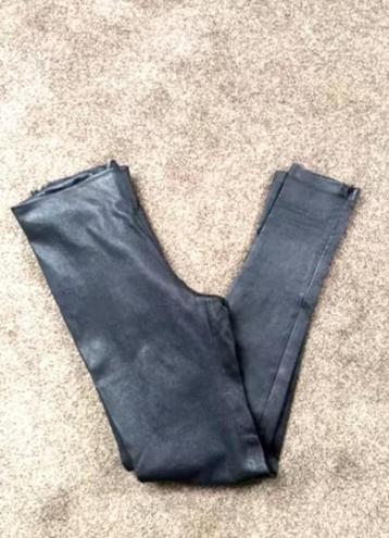 Balenciaga black leather look tregging broek mt 26..36 CHCS beschikbaar voor biedingen
