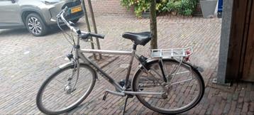 Herenfiets beschikbaar voor biedingen