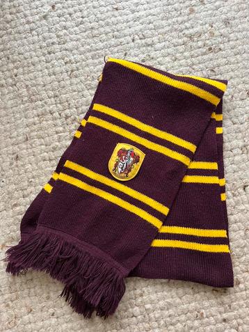Harry potter sjaal van gryffindor / griffoendor beschikbaar voor biedingen
