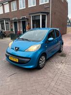 Peugeot 107 – Bouwjaar 2006 – €1500,-, Auto's, Voorwielaandrijving, 74 €/maand, Blauw, 14 km/l