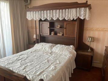 Eiken bed ledikant Retro met ombouw beschikbaar voor biedingen