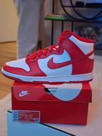 Nike Dunk High University Red Maat 44.5, Wit, Nike, Nieuw, Ophalen of Verzenden