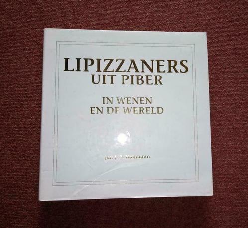 Lipizzaners uit Piber - Jan J.A. Hohmann, Boeken, Dieren en Huisdieren, Zo goed als nieuw, Paarden of Pony's, Ophalen of Verzenden
