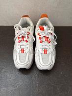 Mercer Sneakers - Maat 39, Ophalen of Verzenden, Zo goed als nieuw, Wit, Sneakers of Gympen