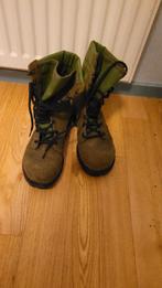2 Paar militaire groene suède gevechtslaarzen Maat 255B (41), Ophalen of Verzenden, Landmacht, Nederland, Kleding of Schoenen