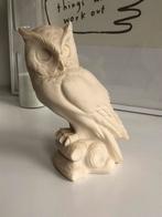 Vintage  Carved Alabaster Owl Figurine Italy signed, Ophalen of Verzenden, Dier, Zo goed als nieuw