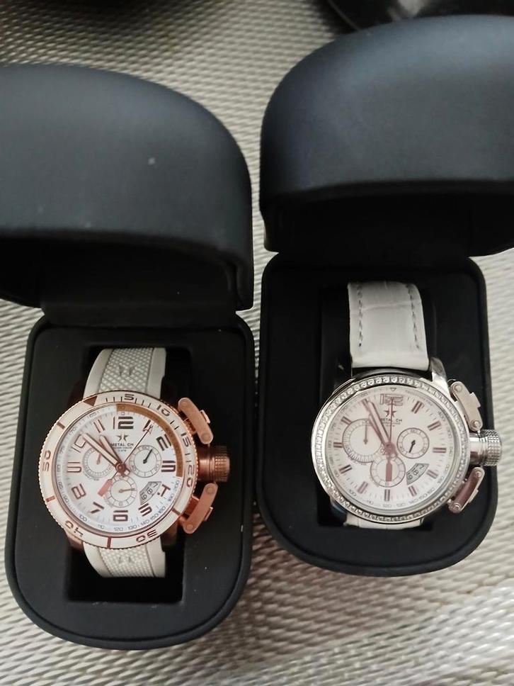 Twee nieuwe Metal CH Polshorloges. Swiss Made. Saffier glas., Sieraden, Tassen en Uiterlijk, Horloges | Dames, Zo goed als nieuw