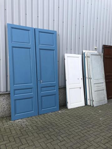 Prachtset antieke paneeldeuren beschikbaar voor biedingen