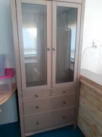 Hemnes vitrinekast gratis af te halen, Ophalen, Gebruikt, 50 tot 100 cm, Met lade(s)