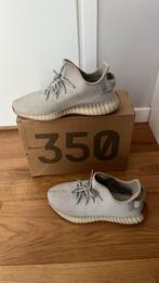 Yeezy 350 maat 43 met doos, Ophalen of Verzenden, Zo goed als nieuw