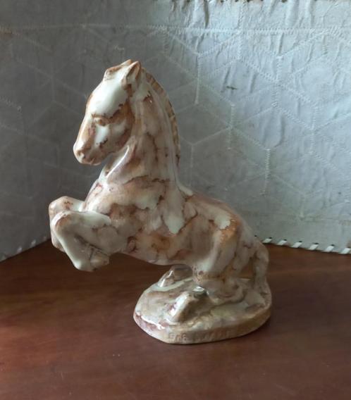Petri Tegelen vormstuk beeld stijgerend paard, Antiek en Kunst, Kunst | Beelden en Houtsnijwerken, Ophalen of Verzenden