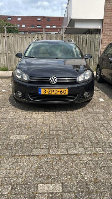 Volkswagen Golf 1.6 TDI Variant DSG/BOMVOLL!!! beschikbaar voor biedingen