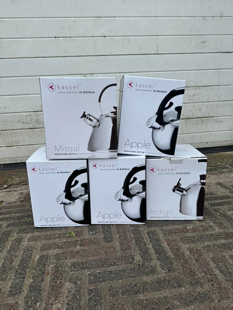 Nieuwe fluitketels, Ophalen of Verzenden, Zo goed als nieuw, Hout, Minder dan 50 cm