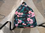 Zwarte rugzak bloemenprint, Sieraden, Tassen en Uiterlijk, Tassen | Rugtassen, Overige merken, Gebruikt, 25 tot 40 cm, Ophalen of Verzenden