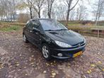 Peugeot 206 1.6 16V Gentry 3D 2005 Zwart, Auto's, Voorwielaandrijving, 15 km/l, Zwart, Zwart