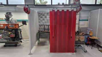 Las- & slijpcabine 2 x 2 meter  beschikbaar voor biedingen