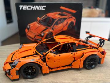 Technic Porsche 911 GT3 RS beschikbaar voor biedingen