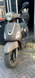 SYM FIDDLE 3 BROM, Fietsen en Brommers, Scooters | SYM, Ophalen, Maximaal 45 km/u, Zo goed als nieuw, Benzine