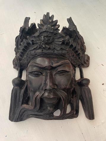 Houten wandmasker Guan Yu – Aziatische kunst beschikbaar voor biedingen
