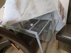 Table, Huis en Inrichting, Tafels | Sidetables, Ophalen of Verzenden, 25 tot 50 cm, Rechthoekig, Glas