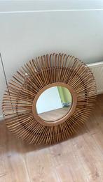 Rotan spiegel, Huis en Inrichting, Woonaccessoires | Spiegels, Ophalen, Minder dan 50 cm, Rond, Zo goed als nieuw