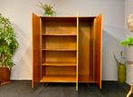 Vintage kledingkast jaren 50/60 retro Midcentury kast, Huis en Inrichting, Kasten | Boekenkasten, Ophalen, Met deur(en), Midcentury retro linnenkast kast sixties pastoe