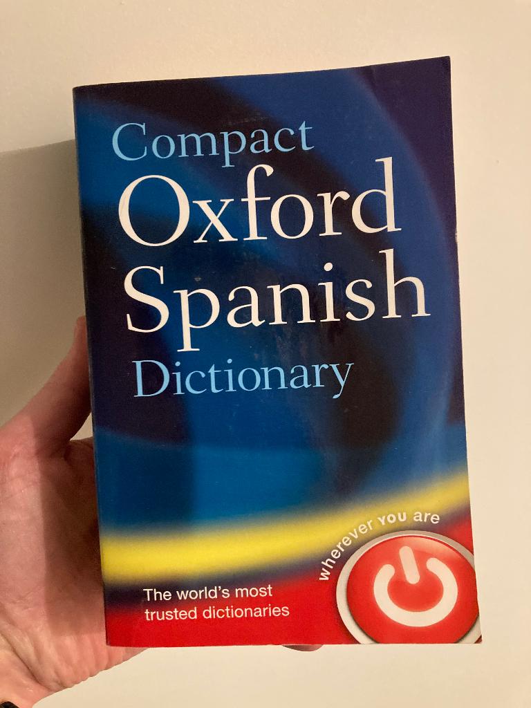 Oxford Spanish Dictionary - Spaans woordenboek, Ophalen of Verzenden, Zo goed als nieuw, Non-fictie