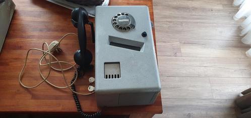 Te koop werkende oude vintage kwartjes telefoon deze kan je, Telecommunicatie, Mobiele telefoons | Nokia, Zwart, Ophalen
