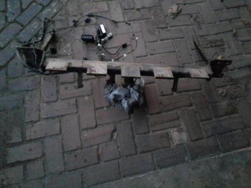 TREKHAAK OPEL ASTRA  TYPE H ,, HB 5 DRS 2004 TOT 2009, Auto-onderdelen, Overige Auto-onderdelen, Opel, Gebruikt, Ophalen