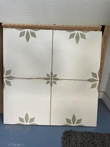 4 vintagelook wandtegel beschikbaar voor biedingen